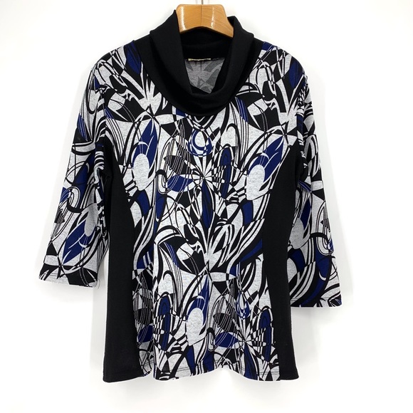 Brochure Lightweight Patterned Turtleneck Top with 3/4 Sleeves, XXL - Picture 12 of 16